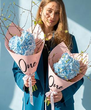 Букет "Мадена Блу" by One