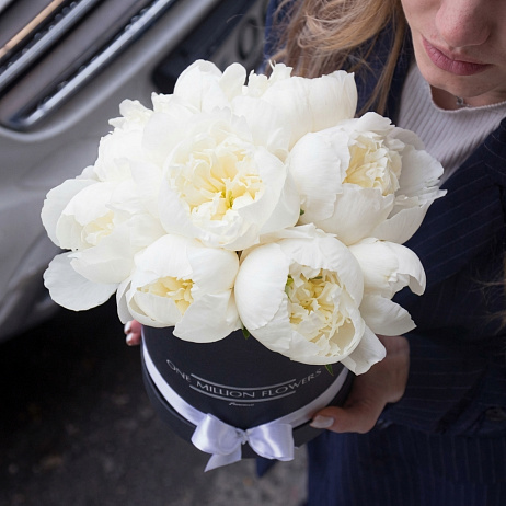 Коробка пионов "Дюшес" Black - Mini